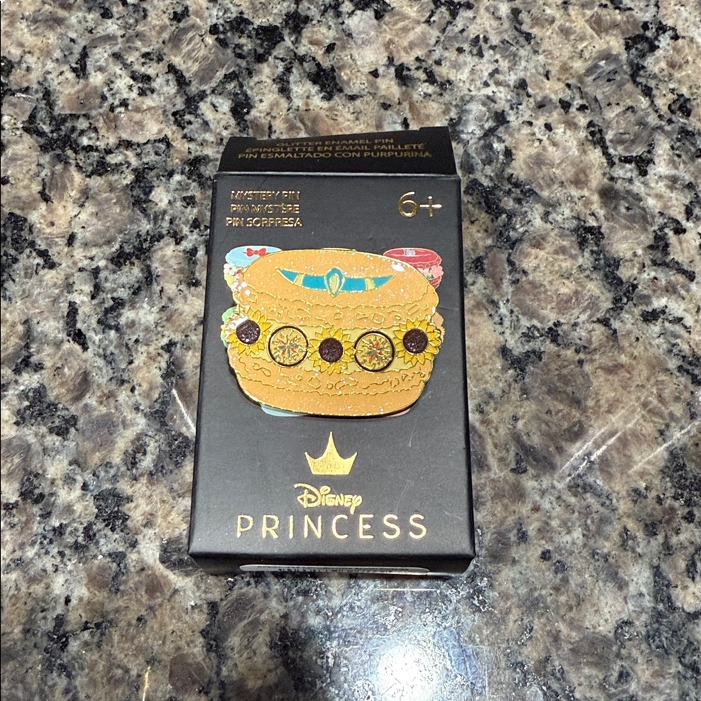 Disney Princess Macaroon Blind Box Enamel Pin — BoxLunch Exclusive- Pocahontas - Picture 2 of 3